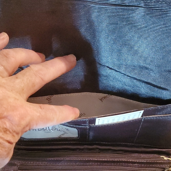 Thirty-One Red Clutch with Chain Wristlet - Picture 4 of 5